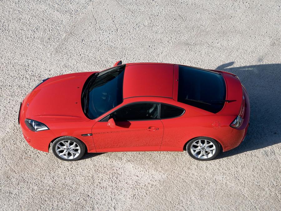  Hyundai Coupe 2007 года  (фото 11 из 16)